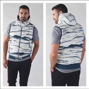 Lululemon get up to get down vest
